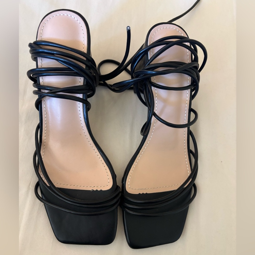 Elegant Black Strappy Women's Sandals